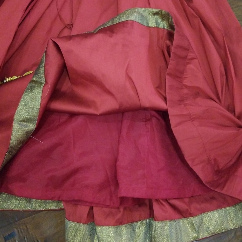 Indian gown!! - Picture 5 of 7